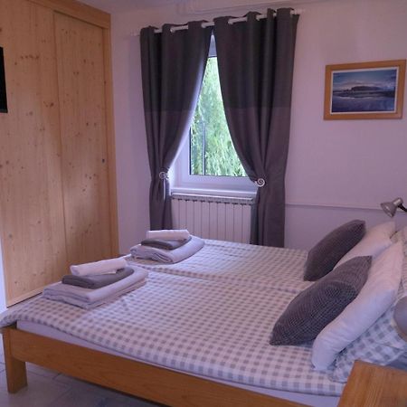 Apartments Tatjana Бовец Екстер'єр фото
