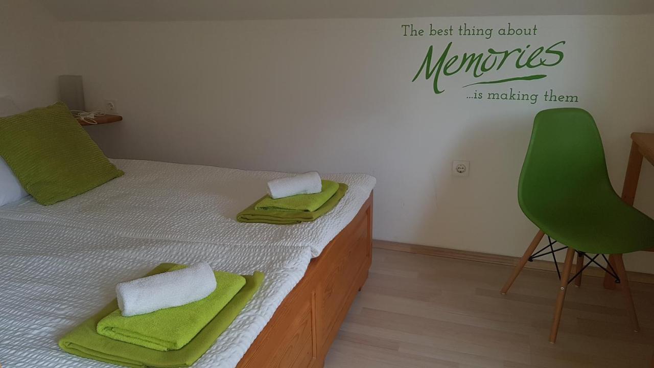 Apartments Tatjana Бовец Екстер'єр фото